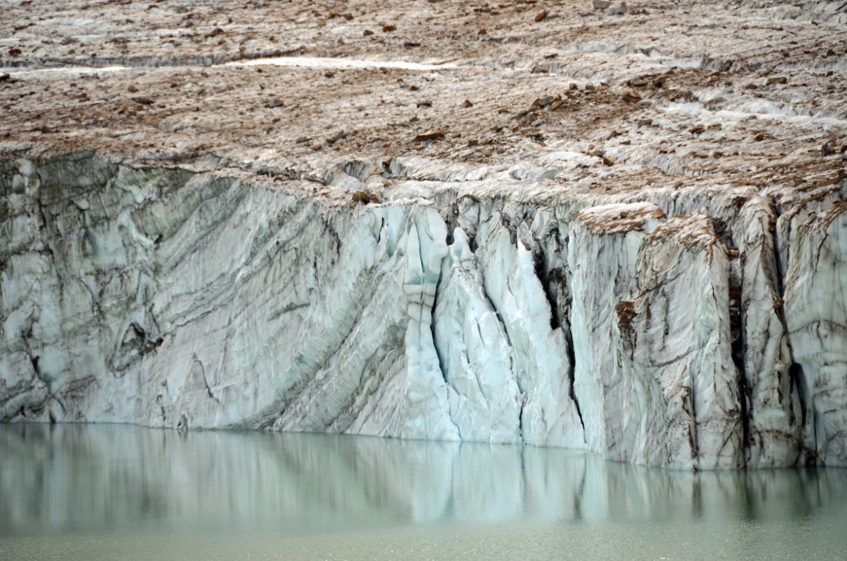 16 Cavell Glacier Close Up Below Mount Edith Cavell